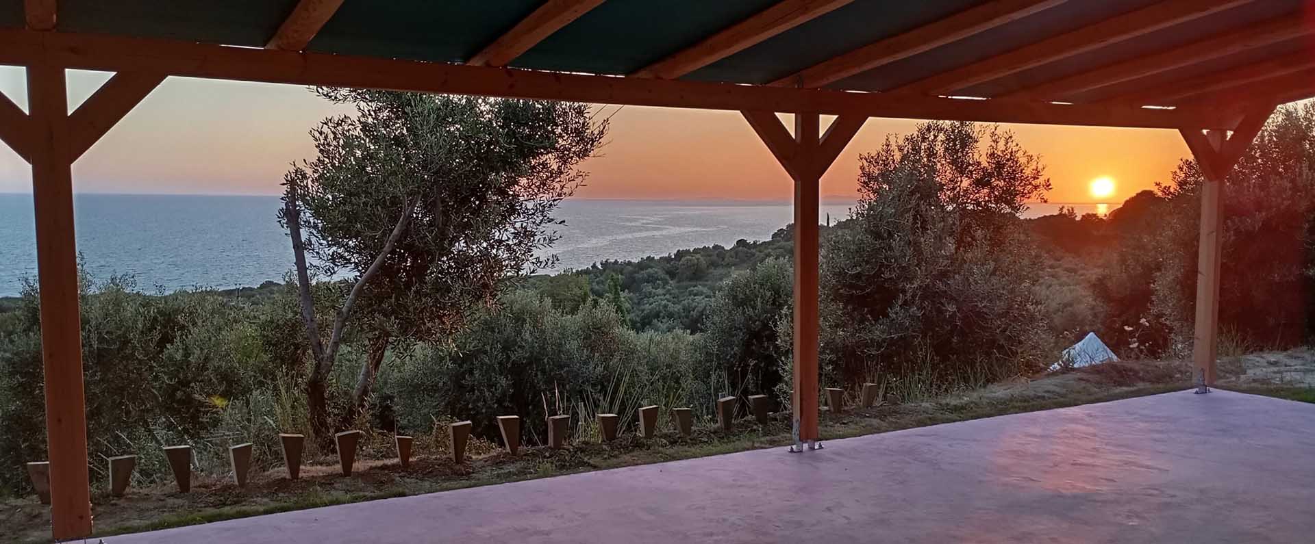 Yoga retreat στην Πρέβεζα, Ελλάδα. Το Nτίπζεν είναι ένα καταφύγιο χαλάρωσης και αναζωογόνησης στη φύση, με yoga και διαλογισμό